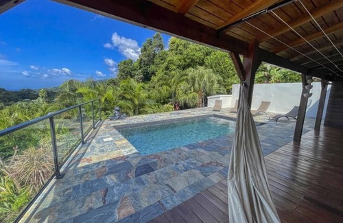 Pointe-Noire House | Villa Ô Karet - Swimming pool, Panoramic sea view