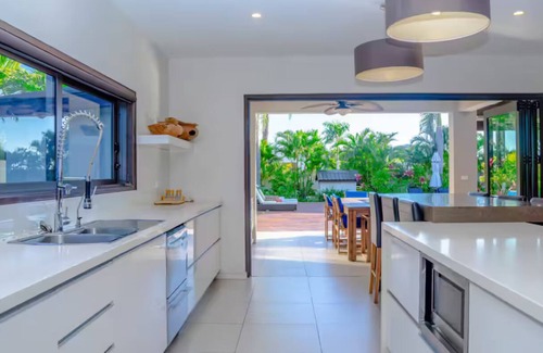 Nadi Villa | Villa 108 - 4BR Private Villa - Private Pool - 5min to Airport