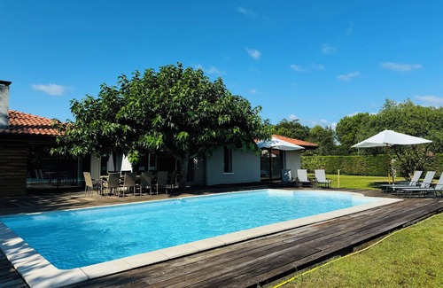 Bias Villa | Villa 12 Personnes Avec Piscine à 12 Minutes de L'océan