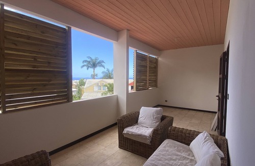 La Possession Villa | Villa 150 m2 Avec Piscine .15 Minutes des Plages et Rando