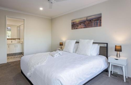 Yallingup Siding Apartment | Villa 16 @ Rivendell Winery Estate - Yallingup