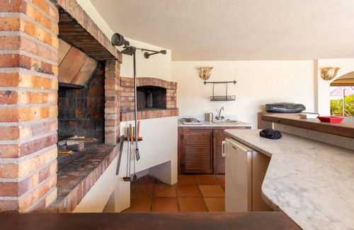 Caucade Villa | Villa 180° Sea view Pool Parking 9Pax BBQ WIFI AC