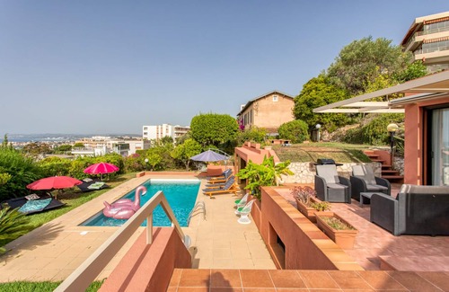 Caucade Villa | Villa 180° Sea view Pool Parking 9Pax BBQ WIFI AC