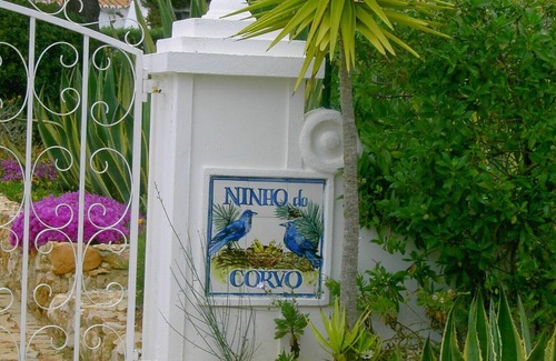 Carvoeiro Villa | Villa 185m², 3000m² garden, private pool, 5 min. to the beach, WLAN, domestic help