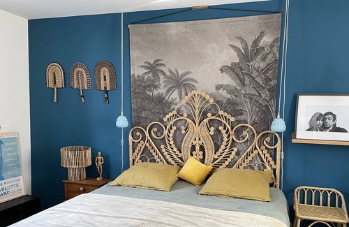 Haut Montmorency Villa | Villa 1900 Avec Véranda Dété et Jardin Paysager Proche des Sites Olympiques