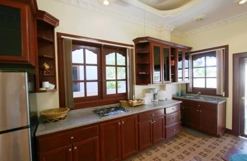 Rawai Villa | Villa 2. Picturesque villa, perfect for family getaways.