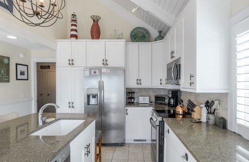 Bald Head Island House | Villa 36-3BR/3BA Oceanview Villa steps to the beach & Bald Head Island Club.