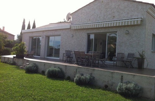 Ghisonaccia Villa | VILLA 380M2 LAND 2700m2 - HEATED INDOOR POOL - QUIET