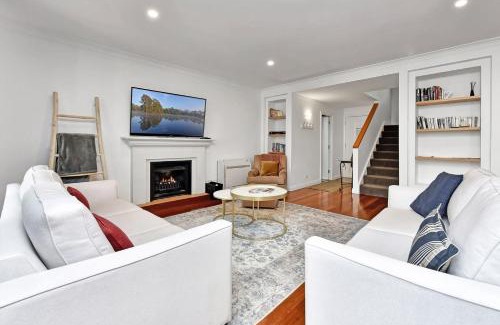 Pokolbin Villa | Villa 3br Bella Vista Villa located within Cypress Lakes Resort