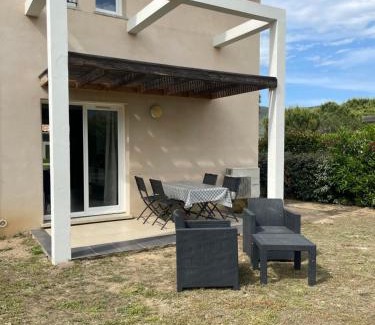 Lozari House | Villa 4 à 6 personnes dans résidence avec piscines proche plage