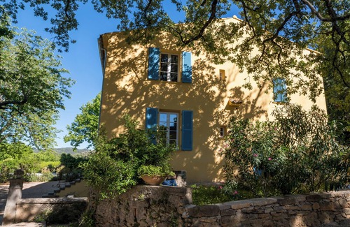 Neoules Villa | Villa 4* Les Mûriers with swimming pool in a vineyard 3 suites 3-7 pers