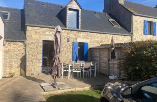 Plouneour-Trez House | Villa 4* -Ty-Vran-Internal swimming pool-50 meters from the beach.