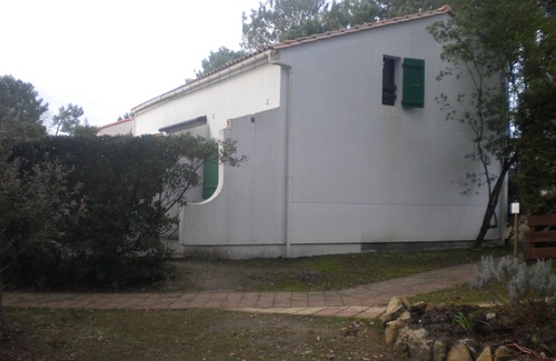Les Mathes House | Villa 40 m2 in the heart of the pine forest in the center of La Palmyre