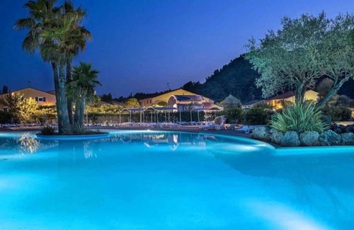 Vidauban Villa | Villa 5 étoiles - Parc aquatique - efbh0a