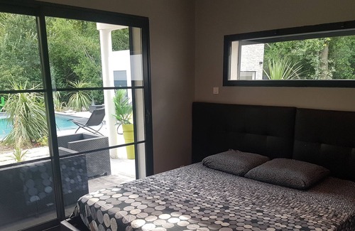 Vedene House | Villa 5 min from Avignon contemporary design villa with swimming pool