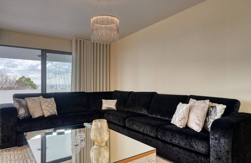 Santa Cruz House | Villa 58, a Home in Madeira