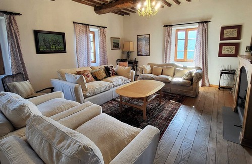 Fosciandora Villa | Villa, 6 bedrooms, private pool, amazing views, walk to restaurant/bar/shop WIFI