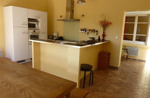 Carpentras Villa | Villa 6 pers in a quiet area, large enclosed garden, nice private secured swimming pool 9m/5m