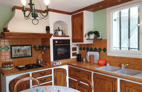 Cabasse House | VILLA 6 PERSONS WITH SWIMMING POOL between Sea and Land