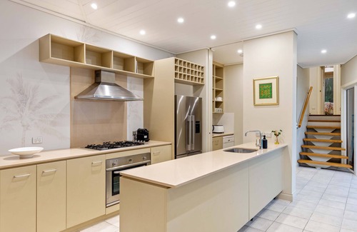 Port Douglas Villa | Villa 7 @ Latitude 16 - 3 Bedroom Villa in Town Centre
