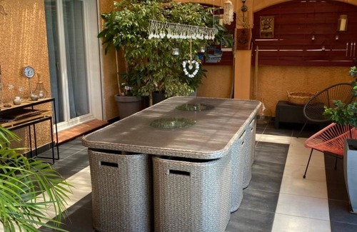 Saint-Cyprien House | Villa 8 people with pool and jacuzzi