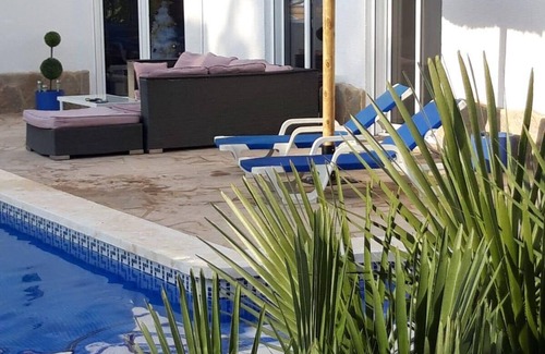 Calafat Villa | Villa 8 people with swimming pool (Costa Daurada)