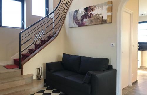 Ay House | VILLA 87 - AY CHAMPAGNE