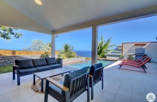 Le Portail Villa | Villa Aïna - Piscine 4 étoiles - Vue mer - Saint Leu