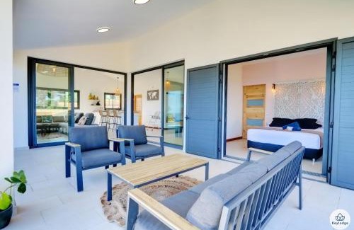 Le Portail Villa | Villa Aïna - Piscine 4 étoiles - Vue mer - Saint Leu