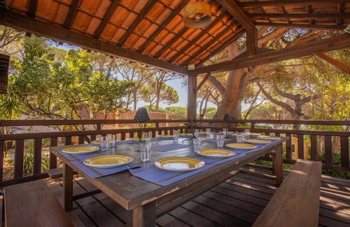 La Nartelle Villa | Villa 'À 200m De La Plage' with Sea View, Wi-Fi and Air Conditioning