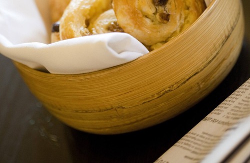 Saint-Paul-Trois-Chateaux Hotel | Villa Augusta