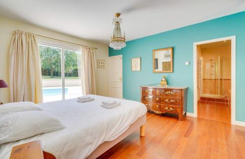 Saint-Sulpice-et-Cameyrac Villa | Villa avec piscine aux portes de Bordeaux