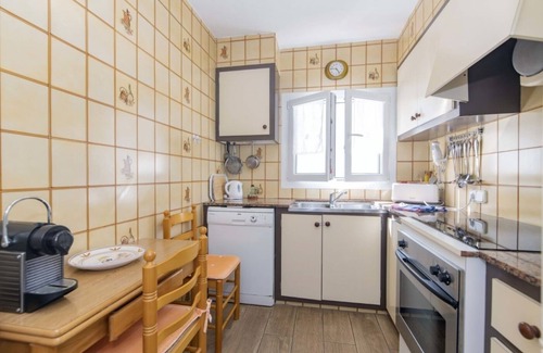S'Algar Apartment | Villa Abril is a townhouse on S'Algar Sea front