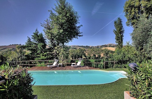Ostra Villa | Villa Accordo: A characteristic and welcoming two-story villa surrounded by the greenery, with Free WI-FI.