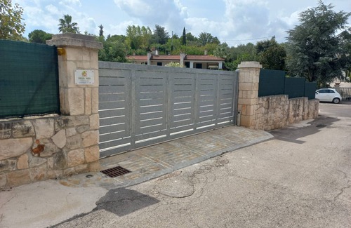 Selva di Fasano Apartment | Villa Ada - Apartment 'Simona' with Private Terrace, Wi-Fi and Air Conditioning