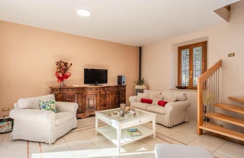 Serravalle Pistoiese Villa | Villa Adora Holiday Home