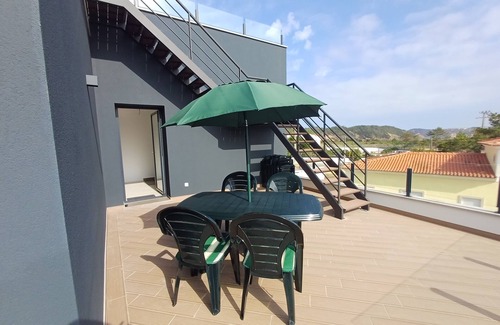 Salir do Porto Villa | Villa Agapanthus, a comfortable 4 bedroom home by the sea.