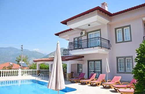 Uzumlu Villa | Villa Ahad