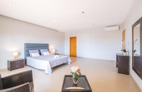 Guia Villa | Villa Aica - BY BEDZY