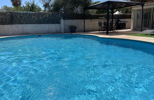 Antibes House | Villa air-conditioned pool 3 bedrooms sea 800m