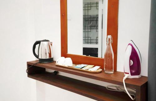 Polhena Bed & Breakfast | Villa Akeinya