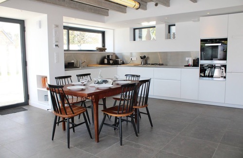 Quiberon House | VILLA ALBA Quiberon -Outdoor heated pool from 18/04- Linen - Car park