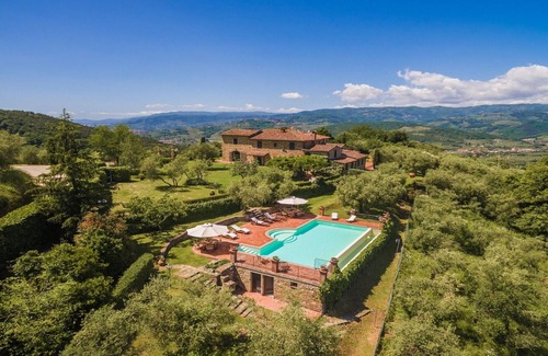 Monsummano Terme Villa | Villa Alete is located in an area called the Valdinevole Tuscany