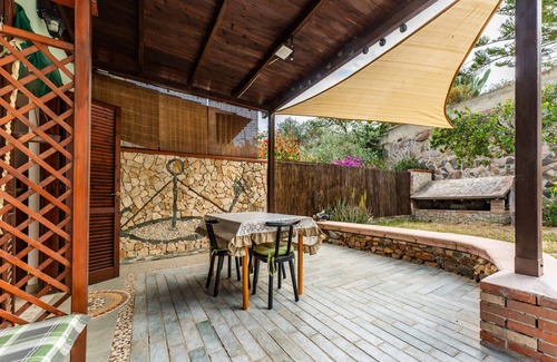 Villasimius Villa | Villa 'Alice' with Private Terrace, Wi-Fi and Air Conditioning