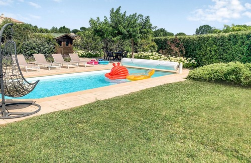 Vallon-Pont-d'Arc Villa | Villa Alize for 10 people
