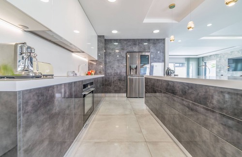 Charneca de Caparica e Sobreda Villa | Villa Alva - Allure Villas
