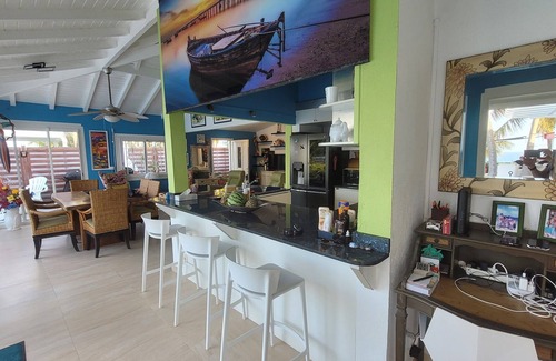 Saint-Francois Villa | Villa AMAYA for 6 people with sea view, swimming pool, closed the beach