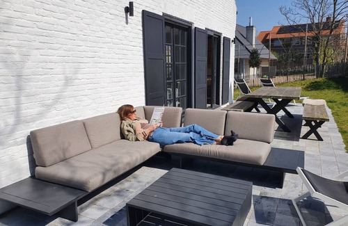 Nieuwpoort-aan-Zee Apartment | Villa Amelie - Modern Villa @ the Beach w. Garden
