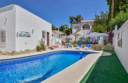 Urbanitzacio la Fustera Villa | Villa Ametler - Plus