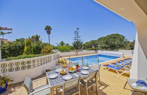 Areias Dos Moinhos Villa | Villa Ami by Villa Plus